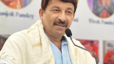 बिहार चुनाव 2025: वक्फ बोर्ड पर भ्रम फैला रहे हैं महागठबंधन के नेता — मनोज तिवारी का तीखा हमला बिहार चुनाव 2025: वक्फ बोर्ड पर भ्रम फैला रहे हैं महागठबंधन के नेता — मनोज तिवारी का तीखा हमला
